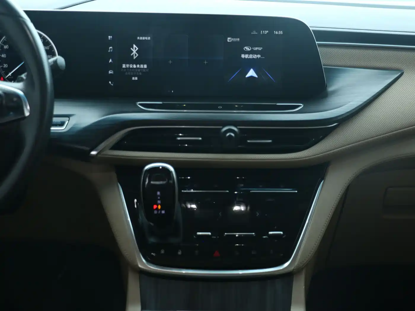 Buick GL8 2021 ES Landlord 653T Premium фото 15