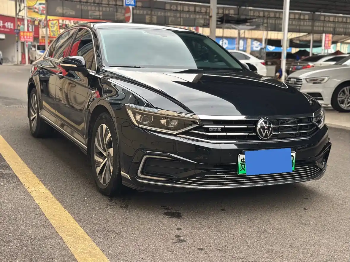 Volkswagen Magotan GTE Plug-in Hybrid 2022 GTE Luxury фото 3
