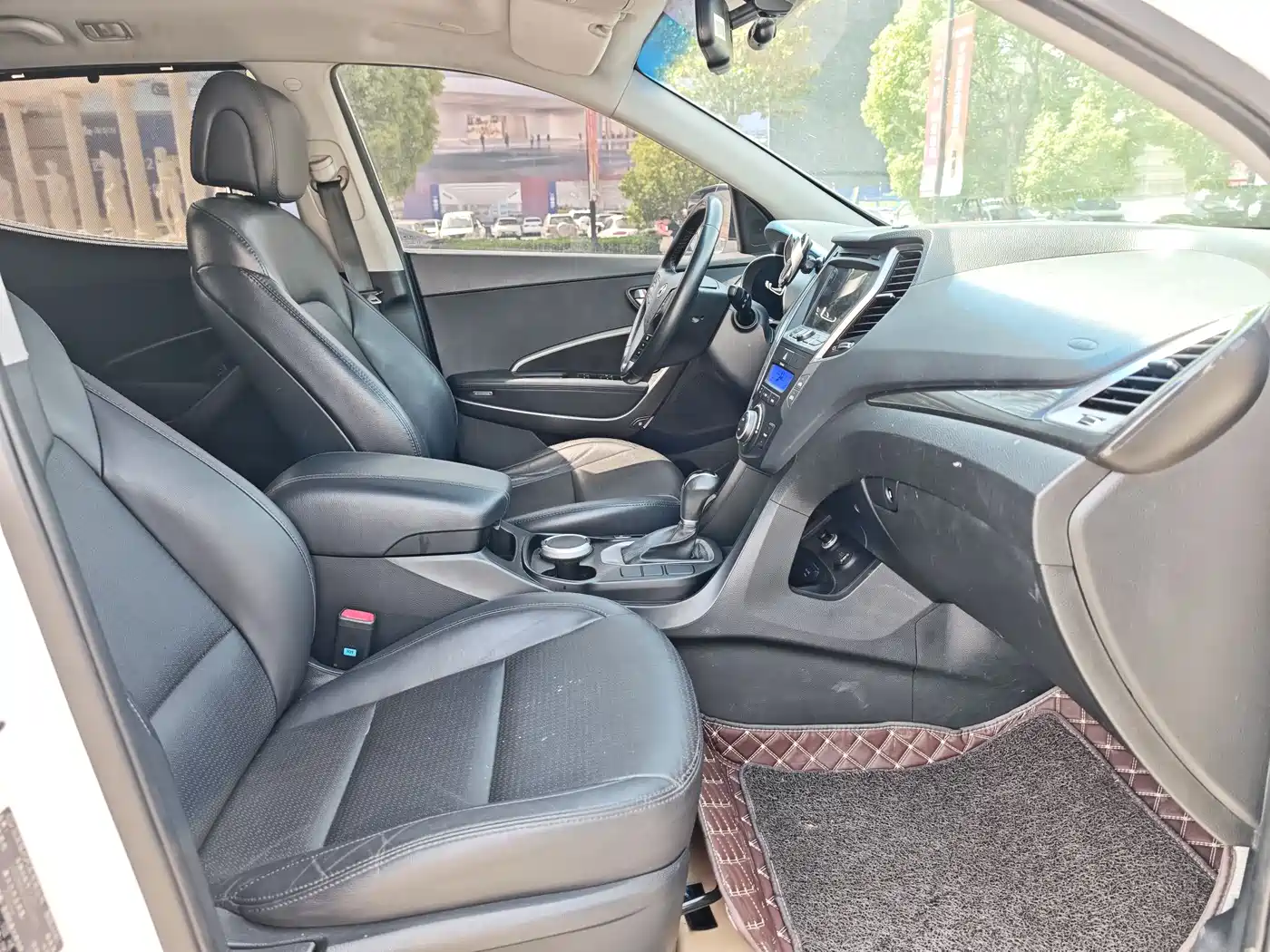 Hyundai Santa Fe 2013 Model 2.4L Automatic 2WD Smart фото 6