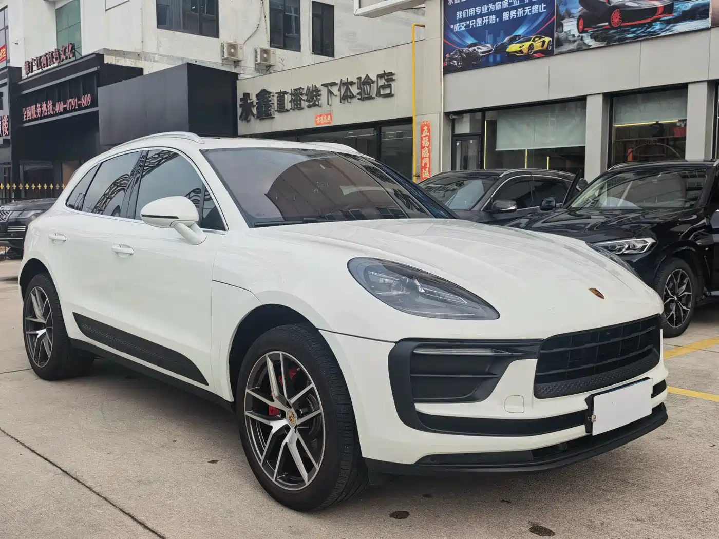Porsche Macan 2023 Macan 2.0T фото 3