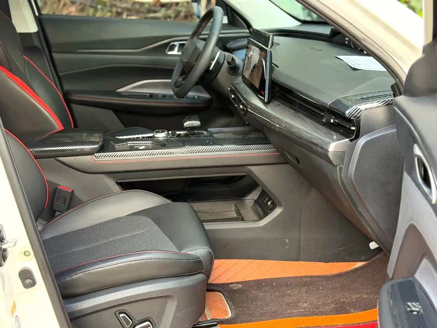 CHANGAN CHANGAN AUCHAN Z6