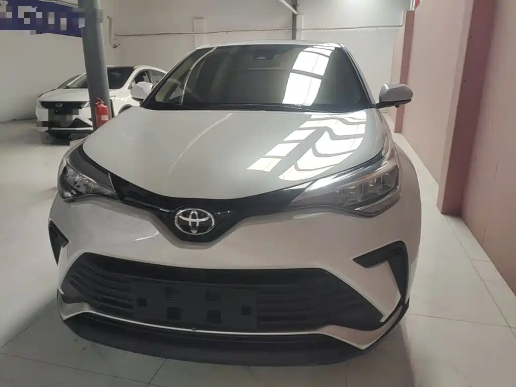 Toyota IZOA 2022 2021 2.0L Yixing Edition