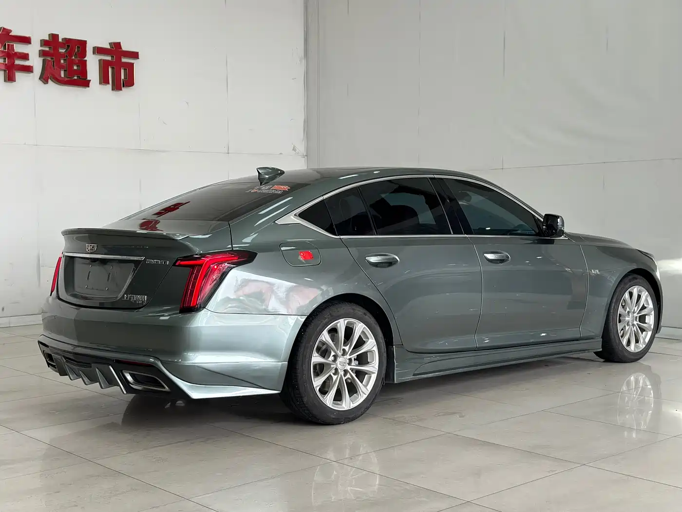 CADILLAC CT5