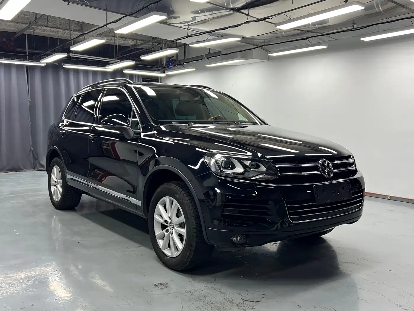 Volkswagen Touareg 2011 3.0TSI Premium фото 3