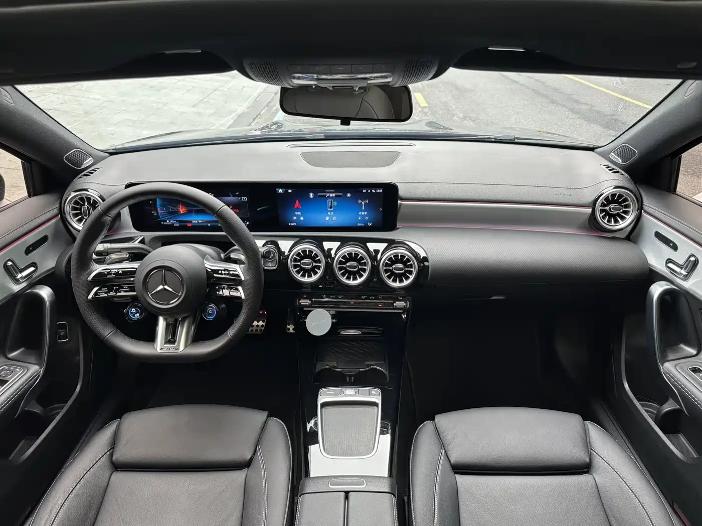 Mercedes-Benz A-Class AMG 2025 AMG A 35 L 4MATIC фото 7