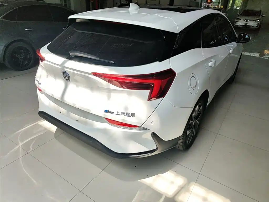 Buick Velite 6 2020 Plug-in Hybrid Connected Smart Edition фото 7