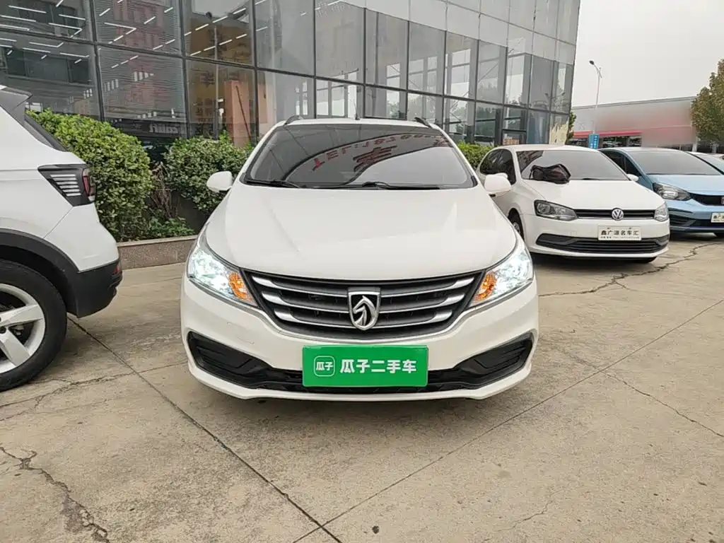 2021 Baojun 310