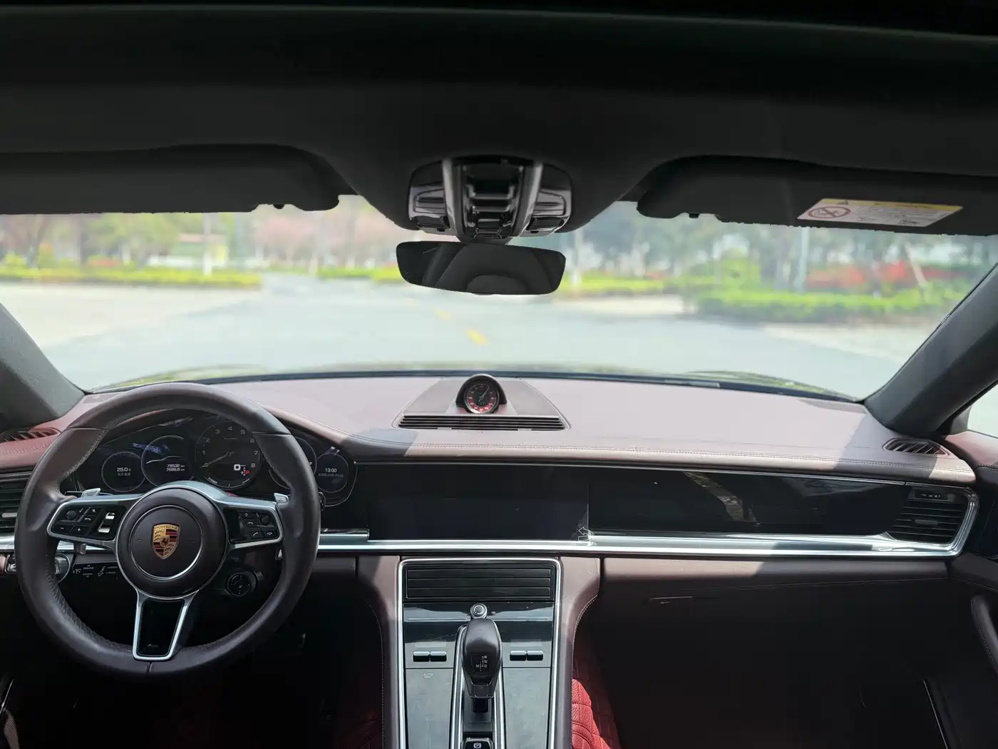 PORSCHE PANAMERA NEW ENERGY