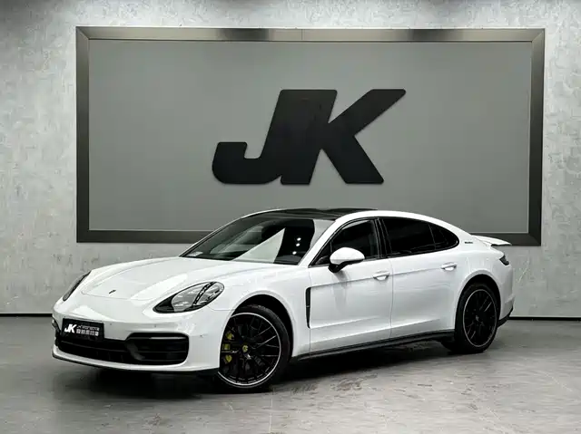 Porsche Panamera 2023 Panamera 4 Executive Long Wheelbase Platinum Edition 2.9T