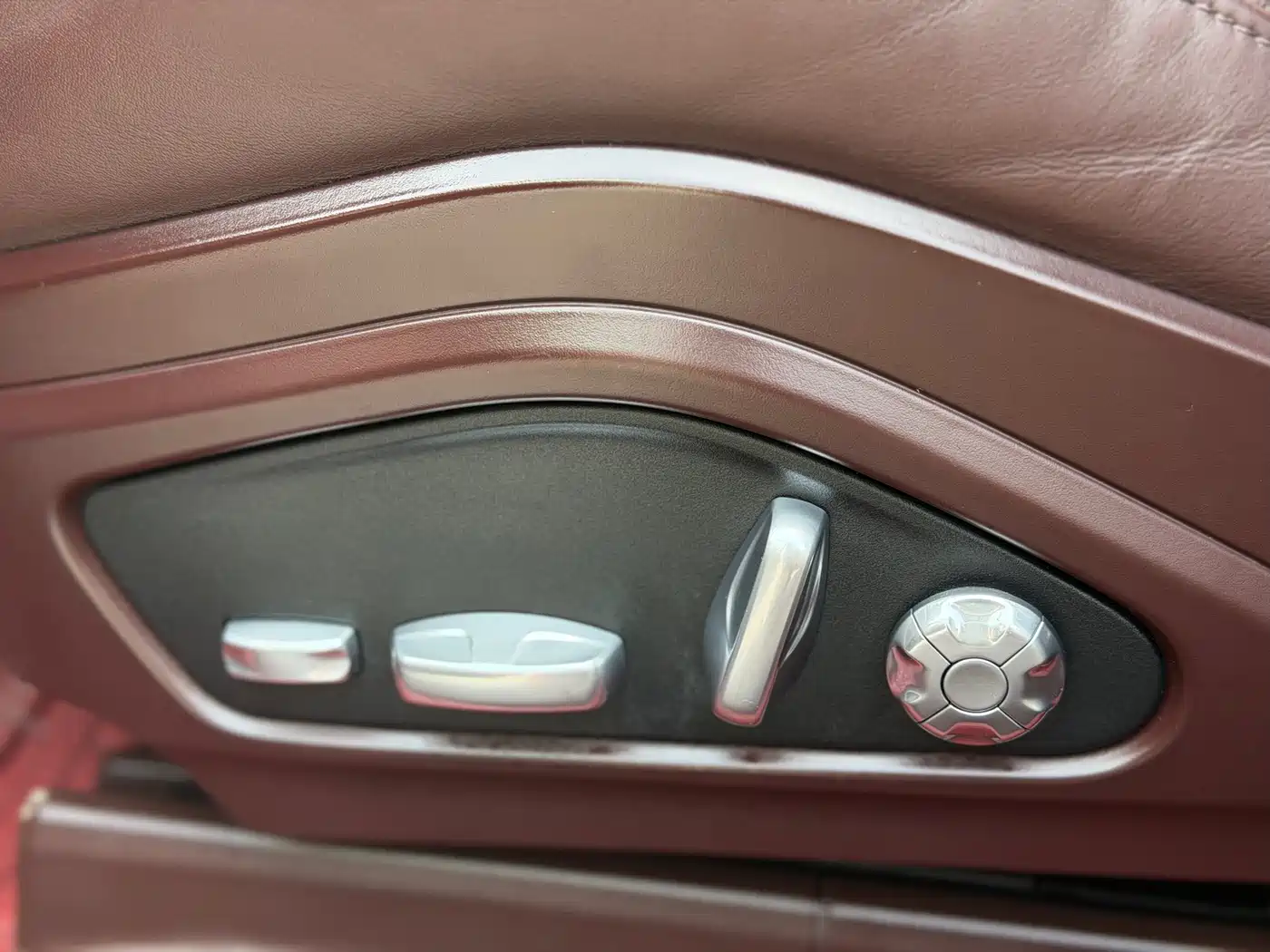 PORSCHE PANAMERA NEW ENERGY