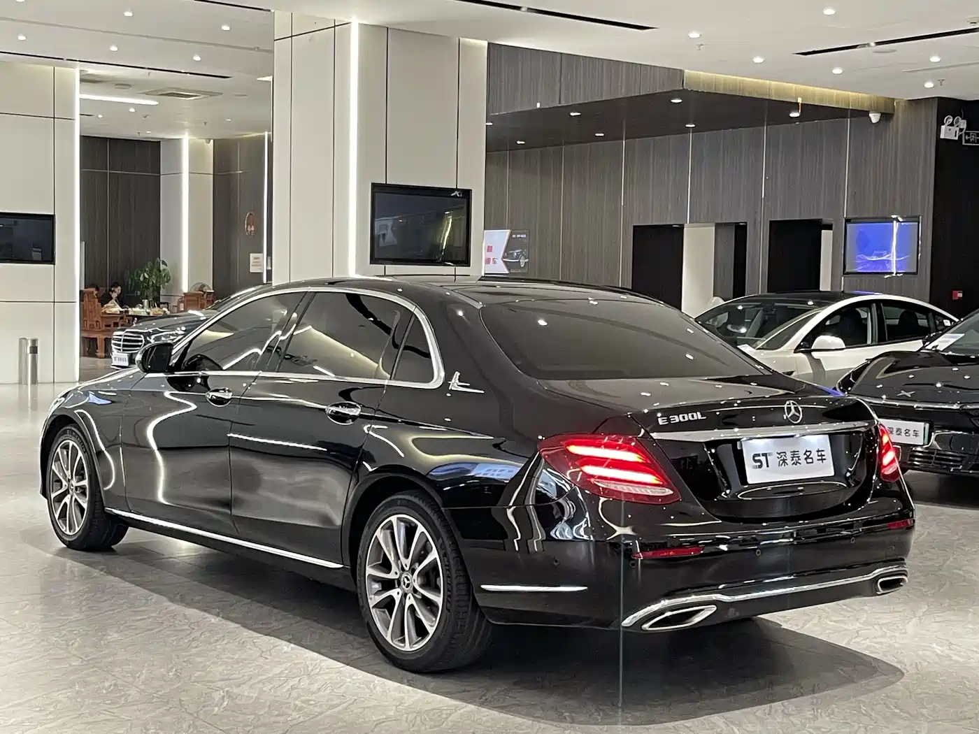 Mercedes-Benz E-Class 2019 Facelift E 300 L Luxury фото 13