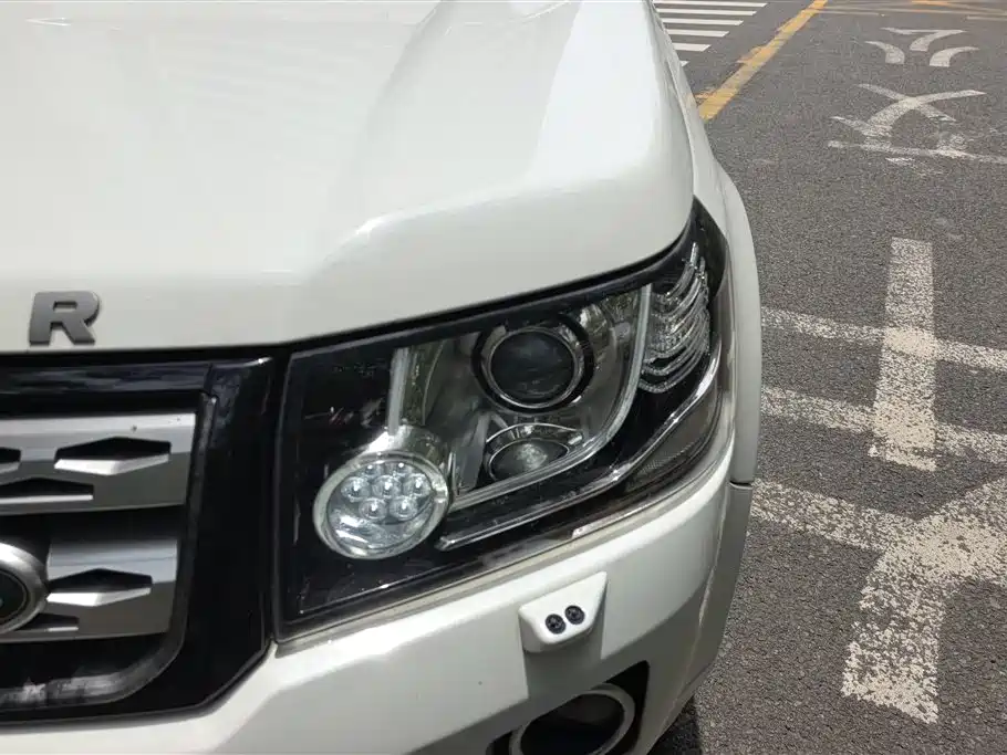Land Rover Freelander 2 2014 2.2T SD4 SE Diesel Edition фото 5