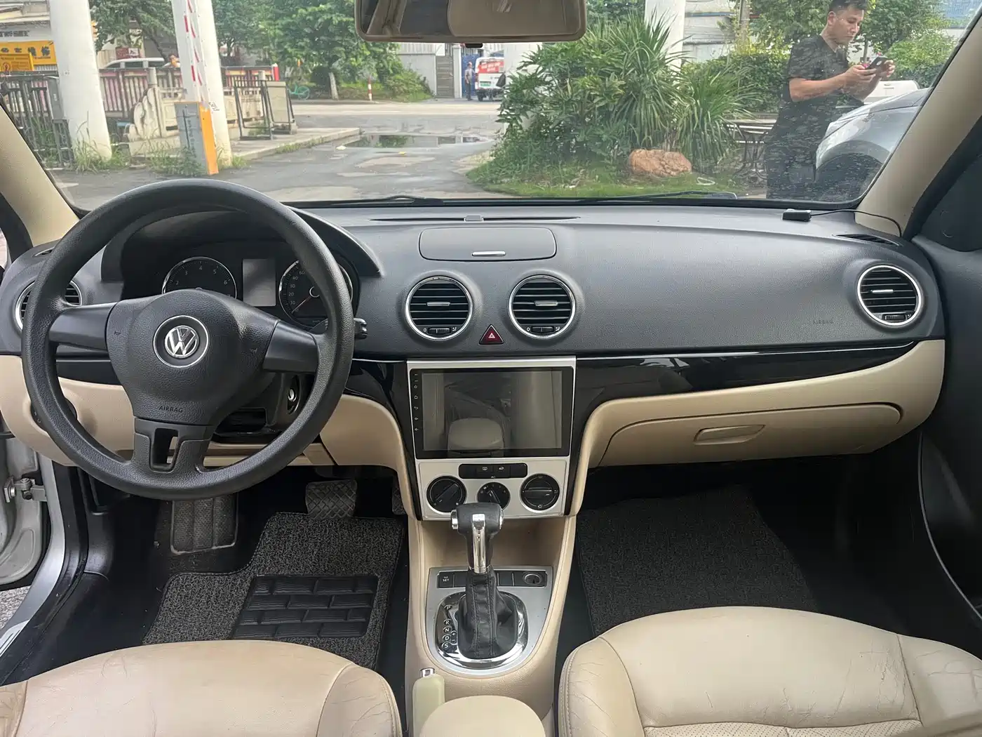Volkswagen Lavida 2011 1.4TSI DSG Pinya Edition фото 13