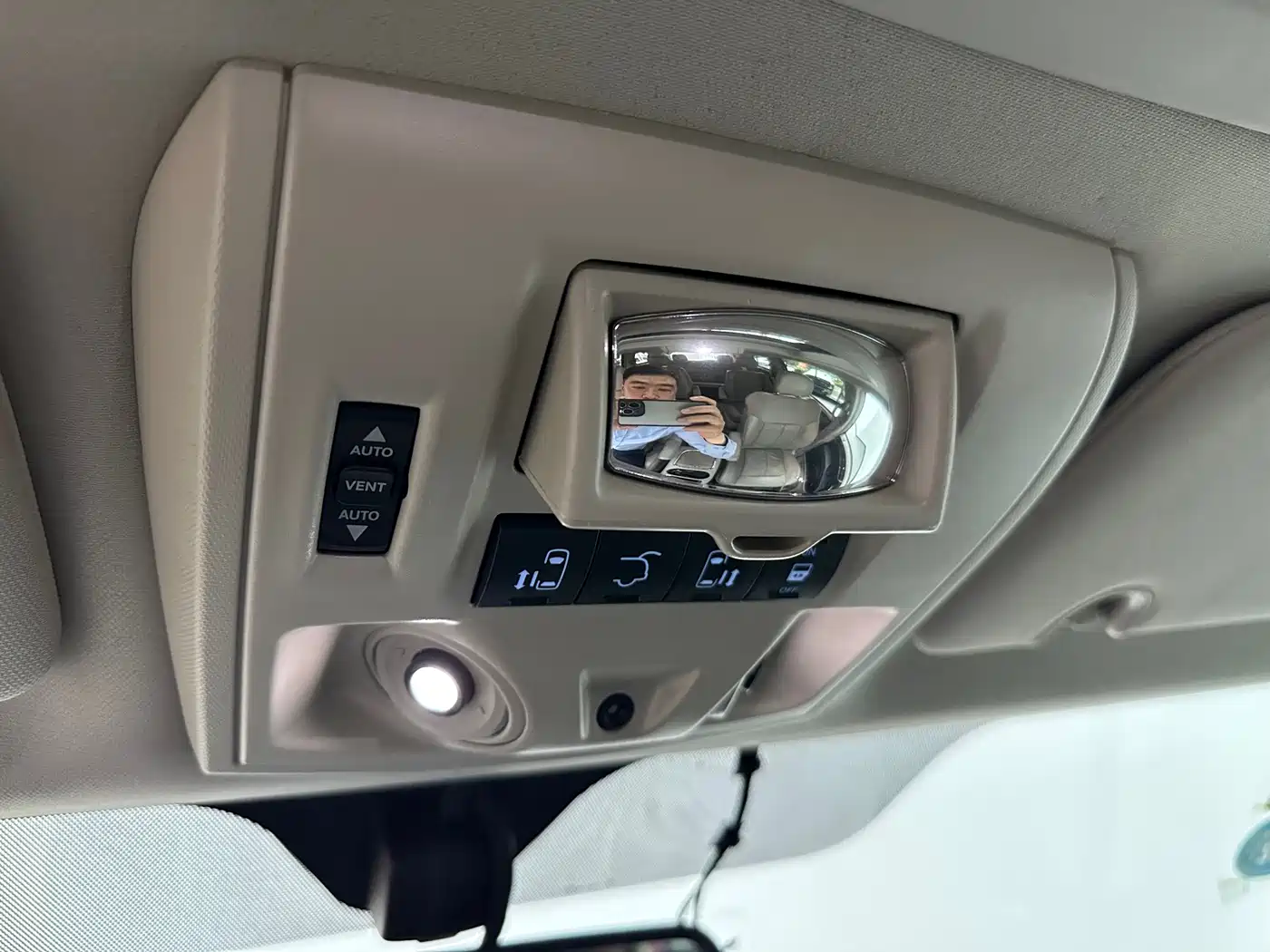 Chrysler Grand Voyager (Import) 2014 2013 3.6L Luxury Edition