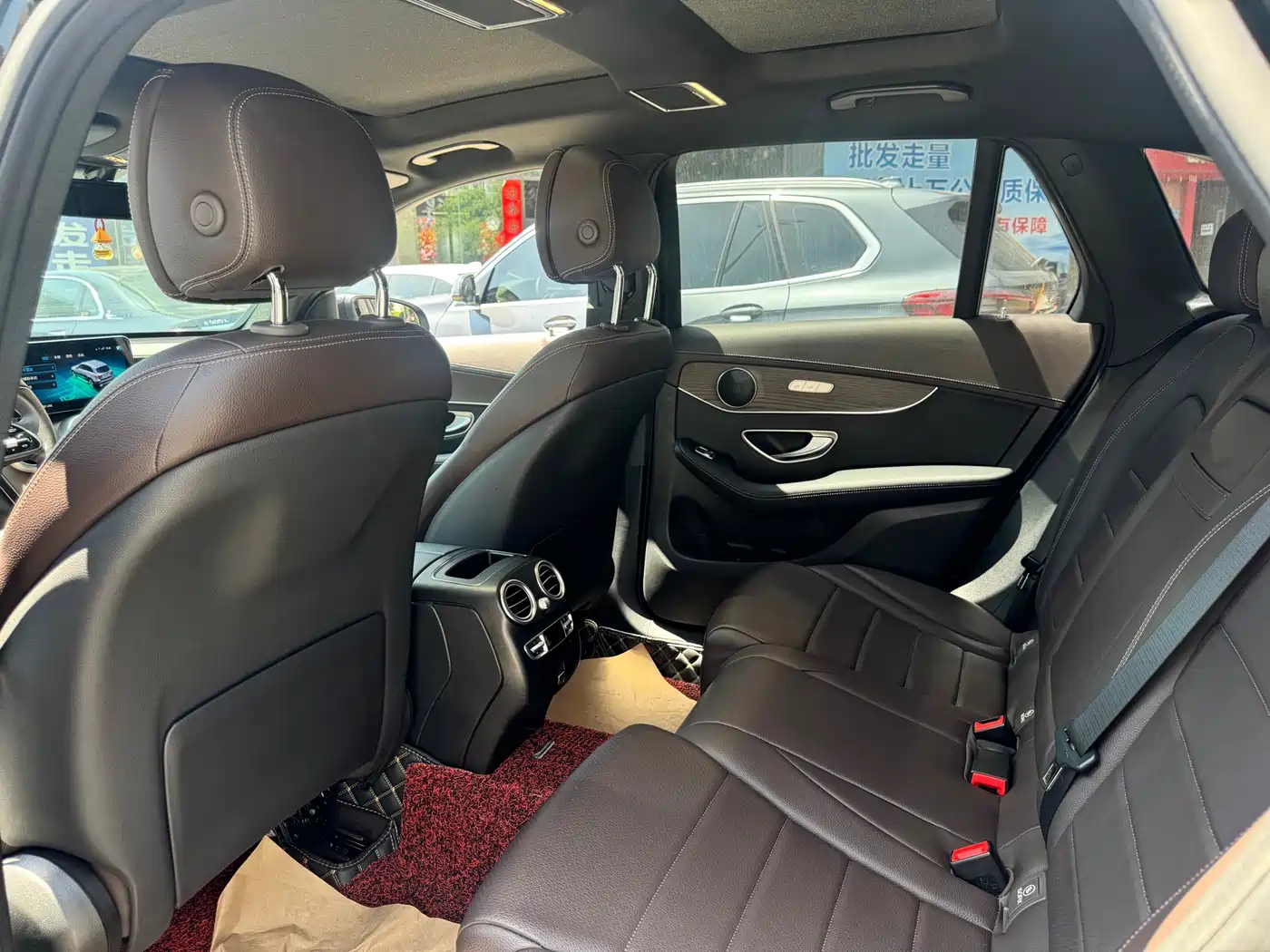 Mercedes-Benz GLC 2022 Facelift GLC 300 L 4MATIC Dynamic Collector's Edition фото 8