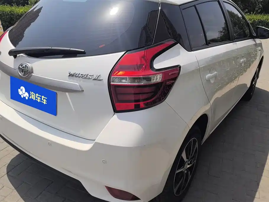 Toyota YARiS L Zhi Xuan 2020 1.5L CVT Leading Edition фото 3