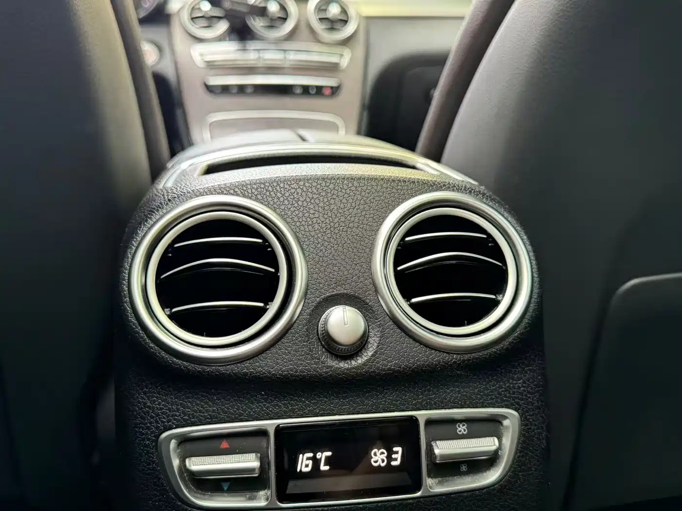 Mercedes-Benz GLC 2021 GLC 260 L 4MATIC Luxury фото 10