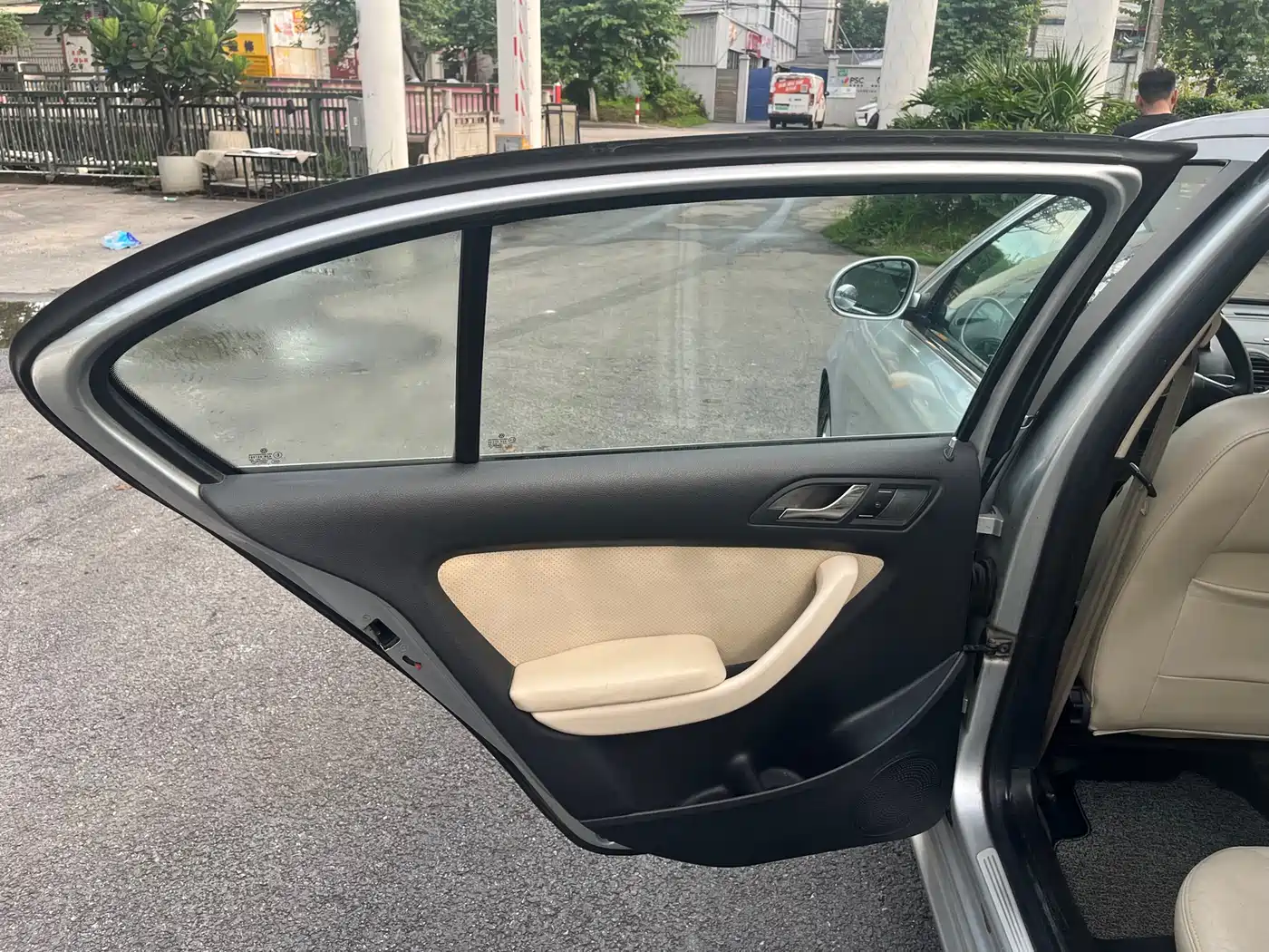 Volkswagen Lavida 2011 1.4TSI DSG Pinya Edition фото 20