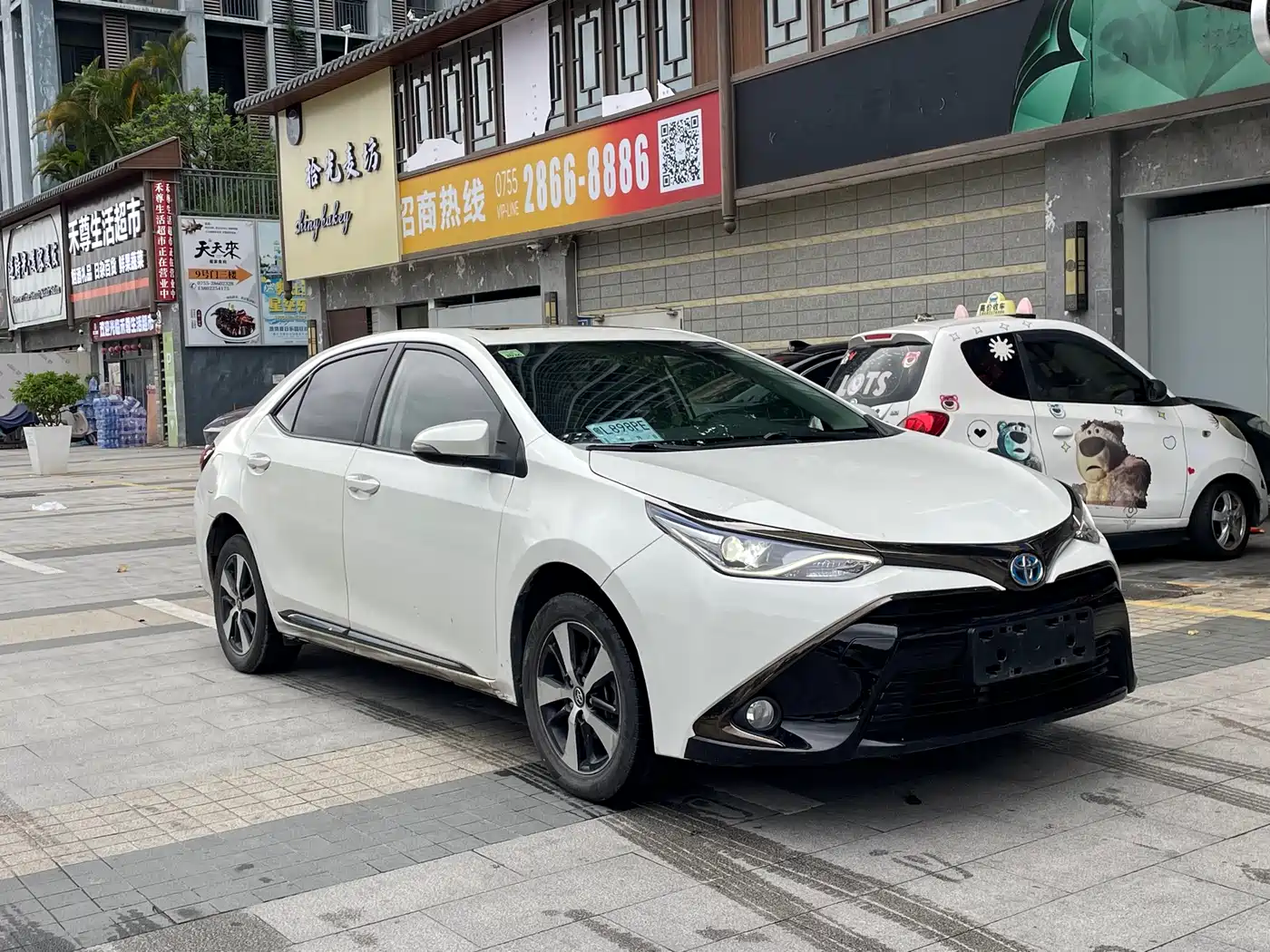 Toyota Levin Twin Engine E+ 2019 1.8PH GS E-CVT Elite Sunroof Edition фото 2