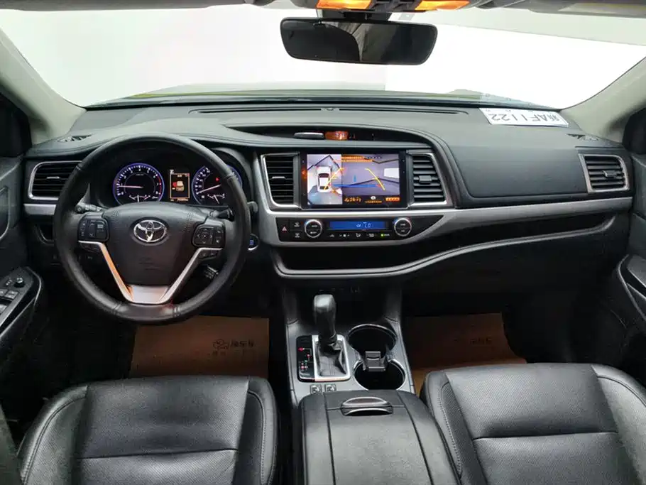 Toyota Highlander 2018 2.0T 4WD Premium 7-seater (China V) фото 12