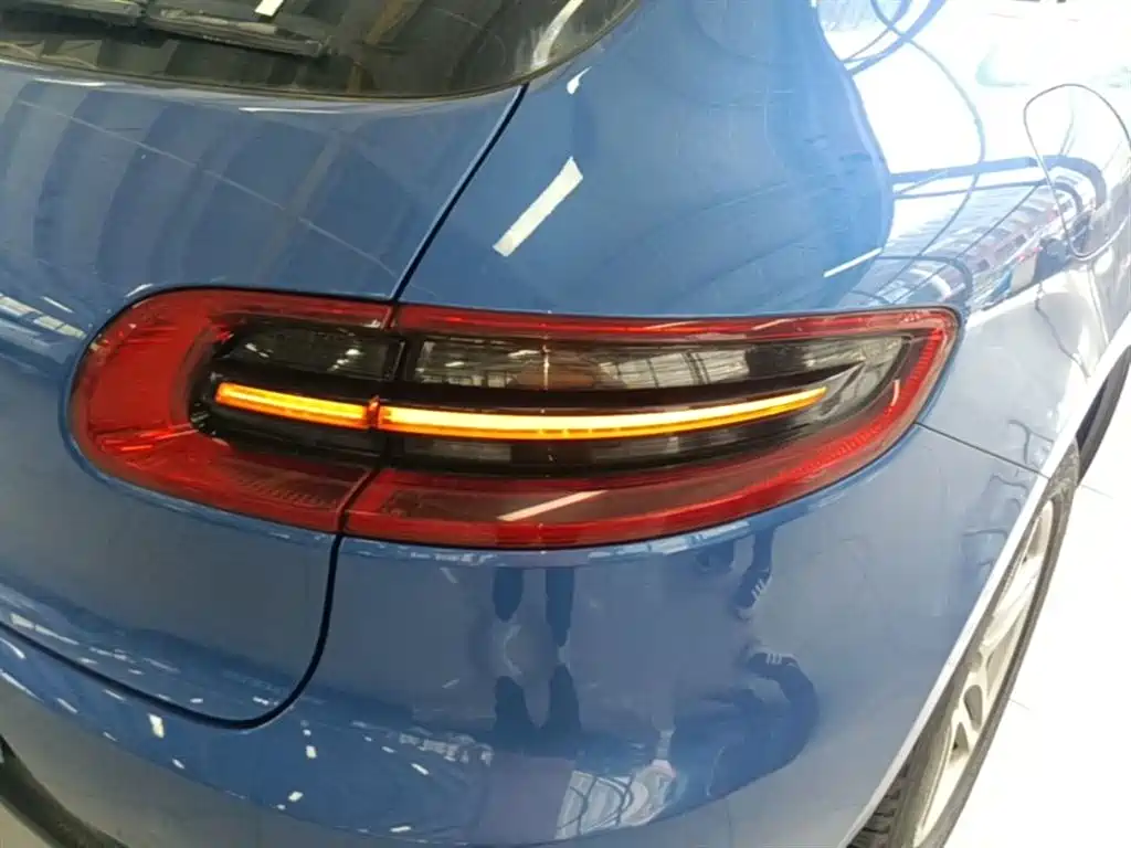 Porsche Macan 2016 Macan 2.0T фото 8