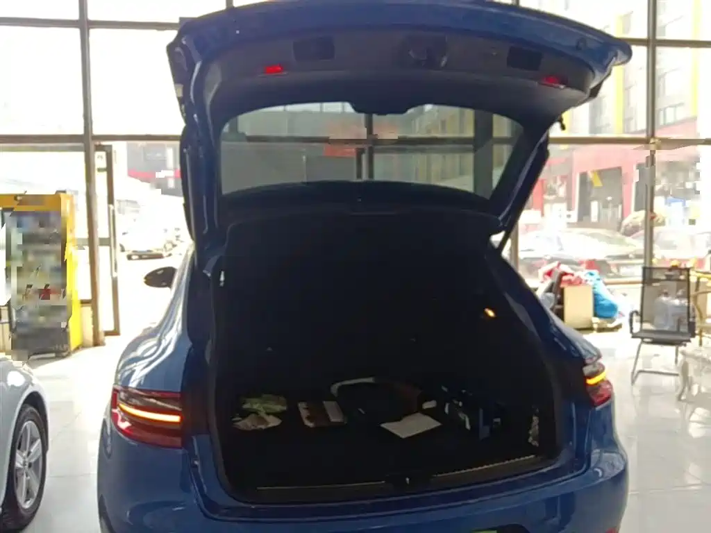 Porsche Macan 2016 Macan 2.0T фото 19