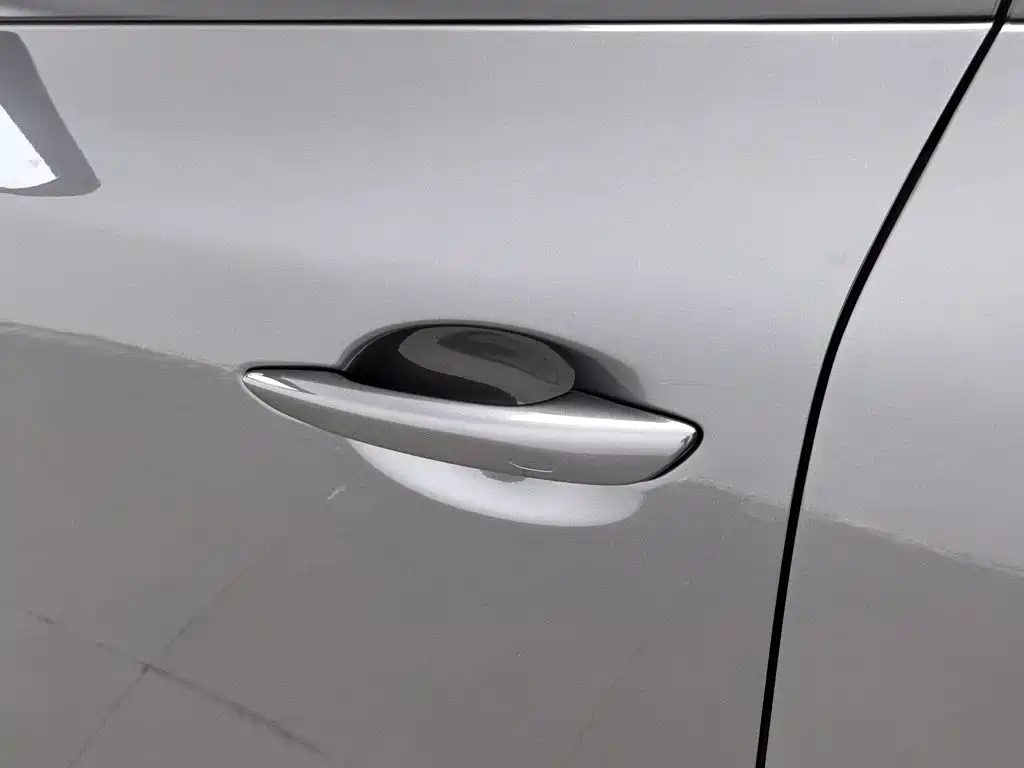 Mazda Mazda3 Axela 2024 2023 2.0L Auto Zhiyao