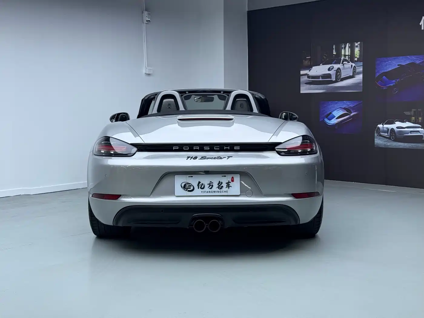 Porsche 718 2019 Boxster T 2.0T фото 14