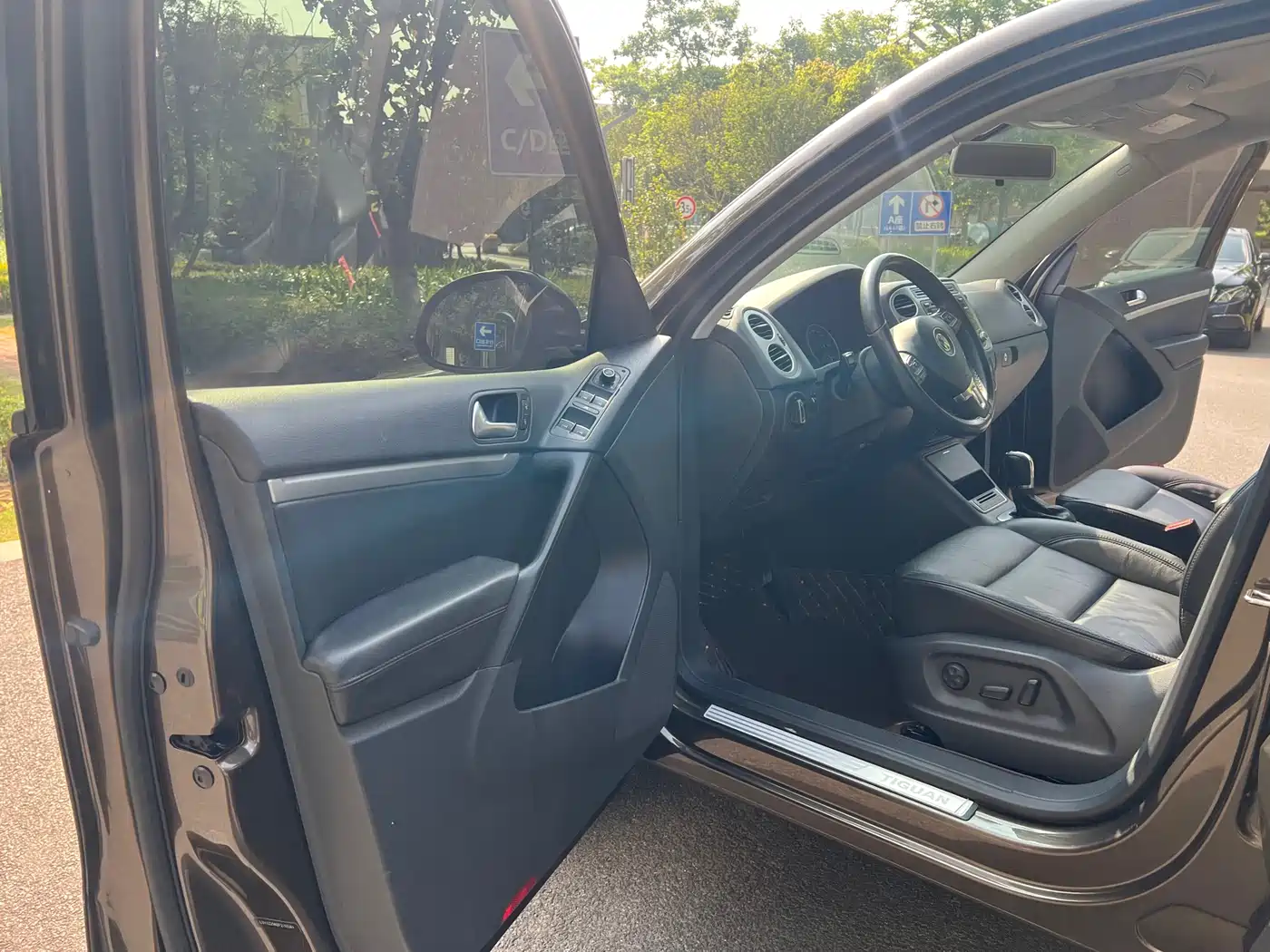 Volkswagen Tiguan 2015 1.8TSI Automatic 2WD Comfortline фото 4