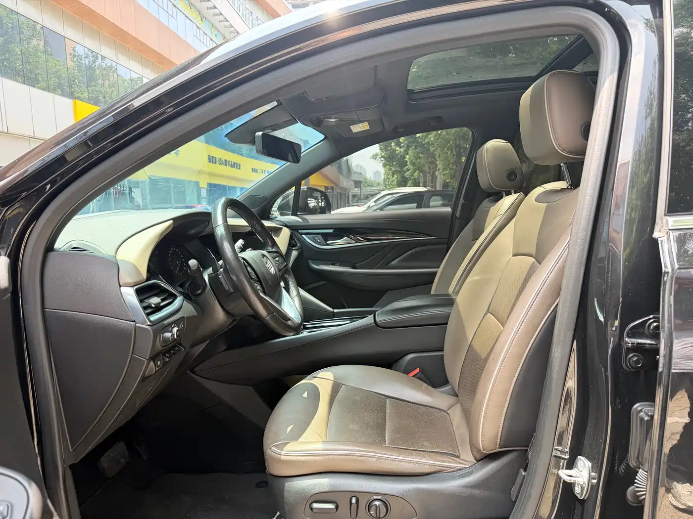 Buick Enclave 2022 652T 4WD Exclusive Flagship 7-Seater фото 11