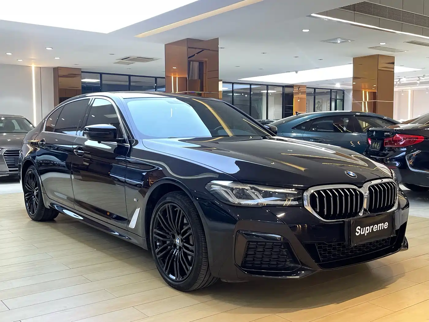 BMW 5 Series 2021 530Li Leading M Sport Package фото 3