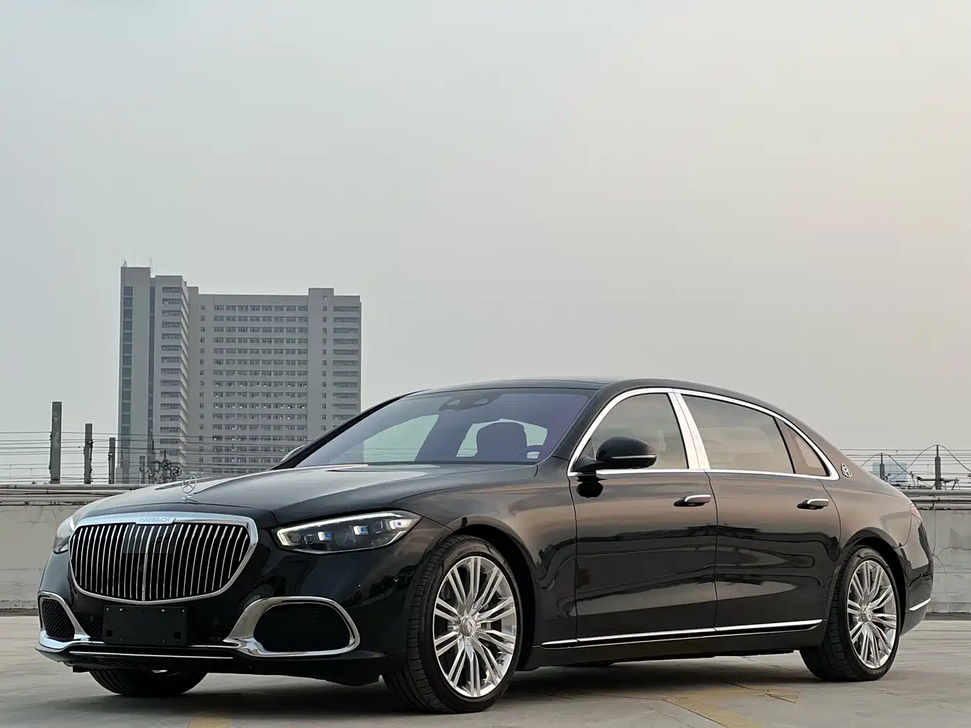MERCEDES-BENZ MAYBACH S-CLASS