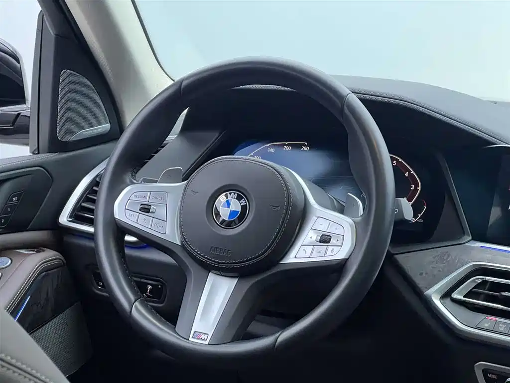 BMW X5 2022 xDrive 30Li Premium M Sport Package фото 16