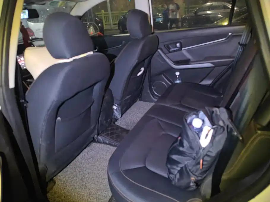 Landwind X5 2017 2016 Plus 1.5T CVT Innovation Edition