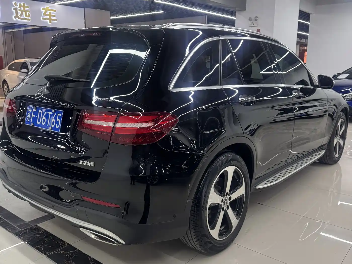Mercedes-Benz GLC 2018 Facelift GLC 260 4MATIC Luxury фото 7