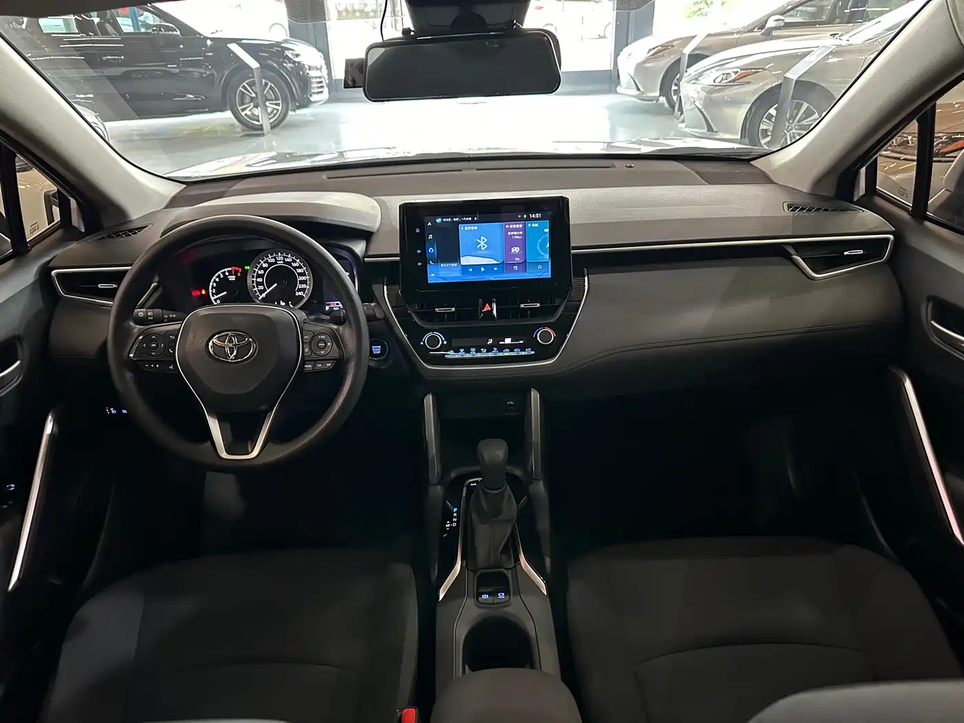 Toyota Corolla Cross 2022 2.0L Luxury Edition фото 7