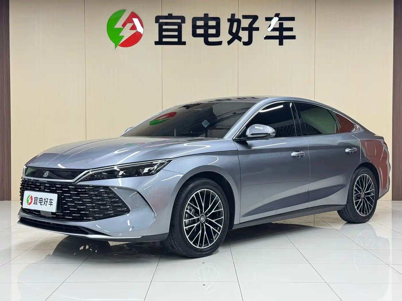 BYD Qin L 2024