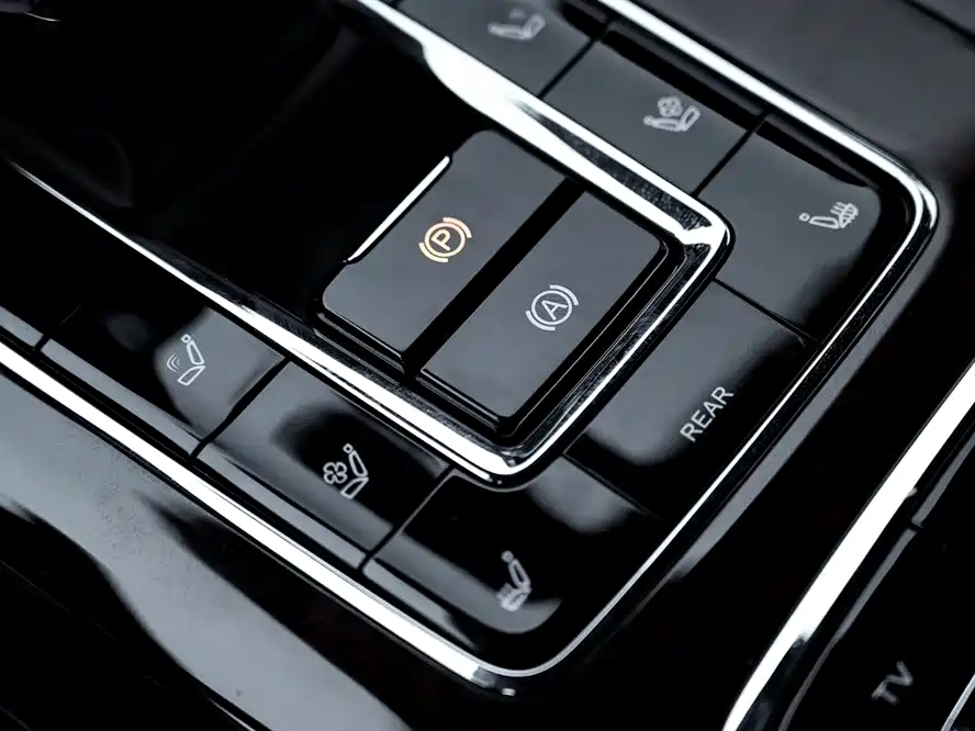 Hongqi Guoyao 2022 4.0T Elegant Flagship 6-Seater фото 19