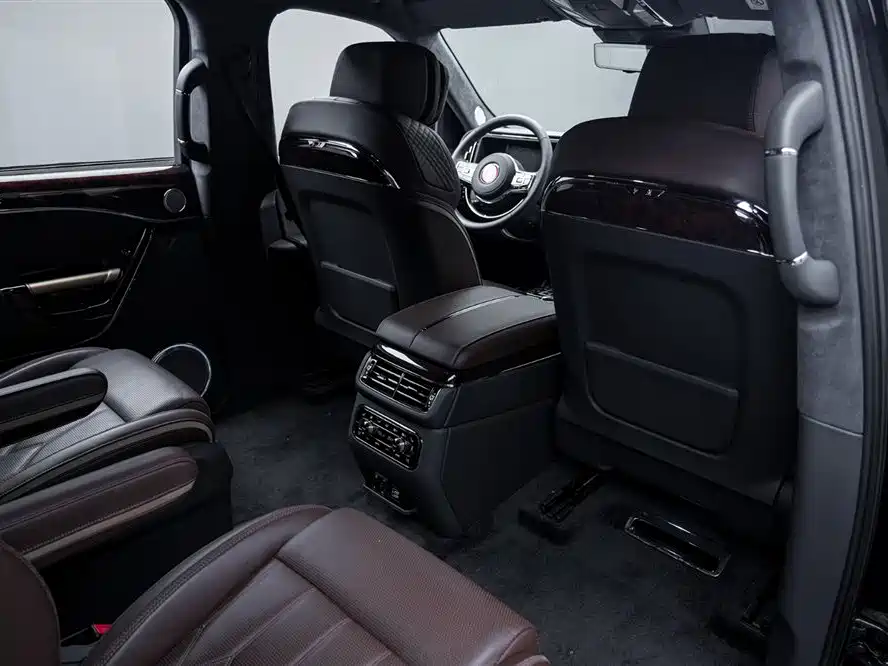 Hongqi Guoyao 2022 4.0T Elegant Flagship 6-Seater фото 21