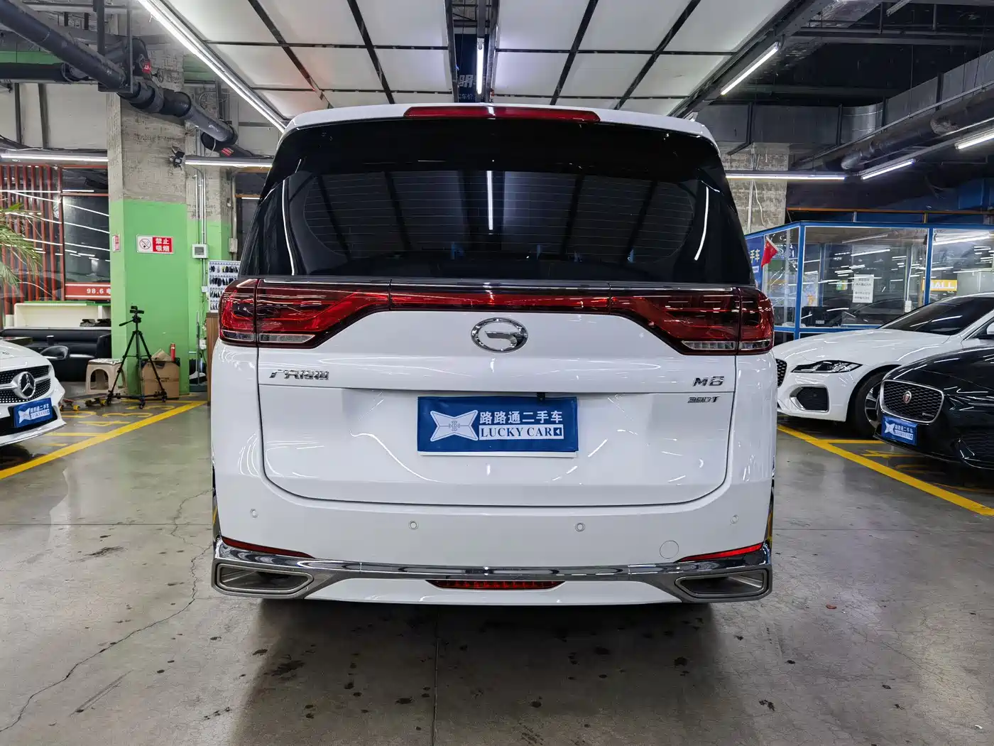 GAC Trumpchi Trumpchi M8 2024 Leadershow Series 390T Luxury Edition фото 5