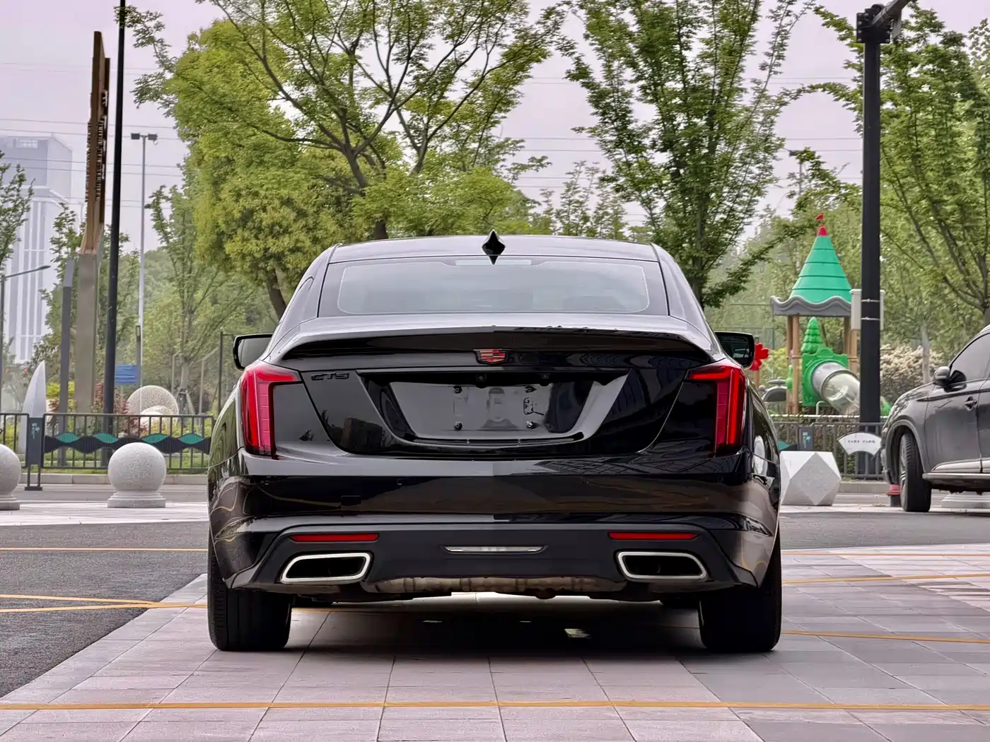 CADILLAC CT5