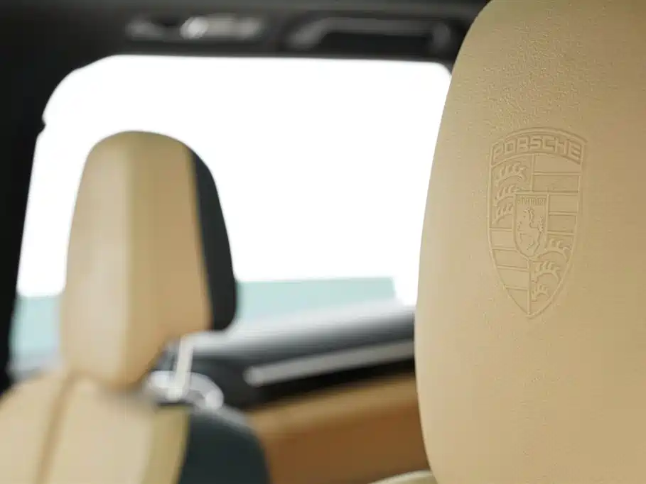 Porsche Cayenne 2014 Cayenne Platinum Edition 3.0T фото 27