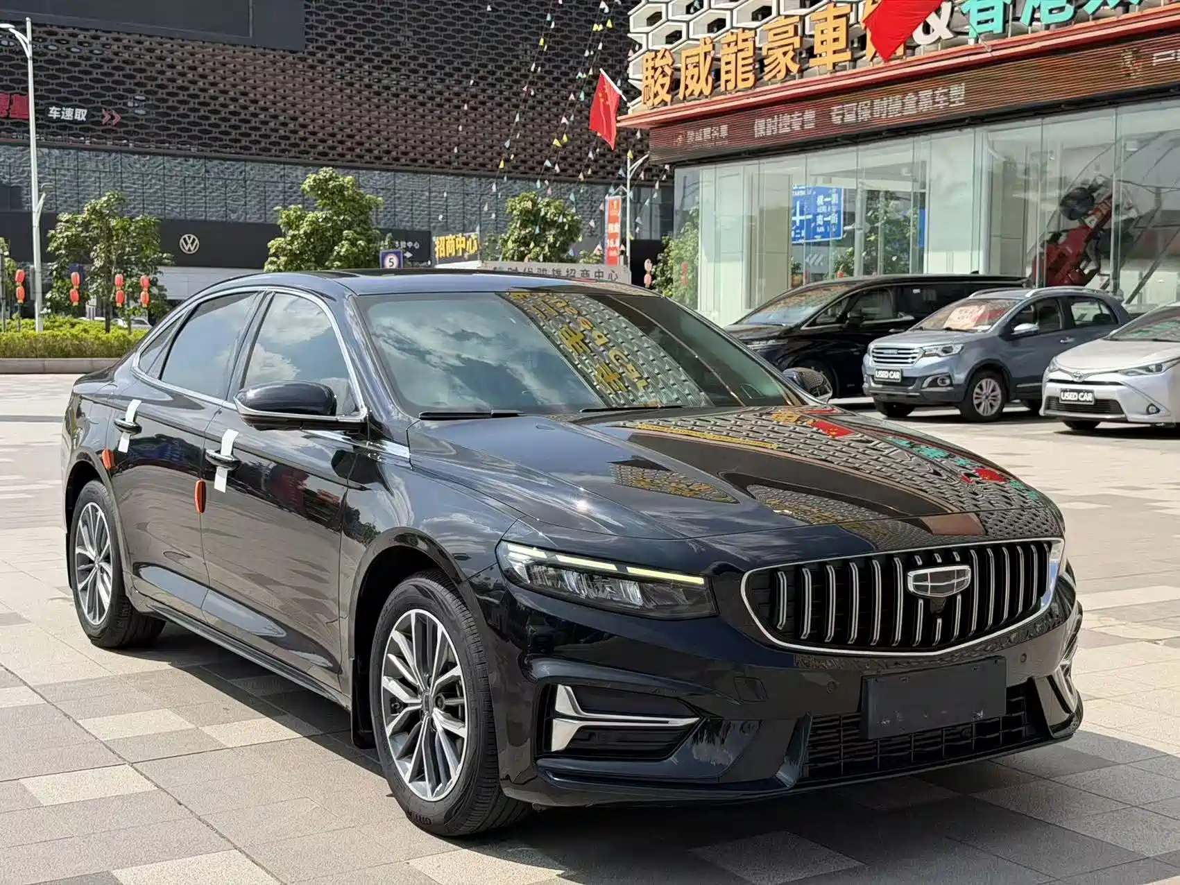 Фото 3 - Geely Preface