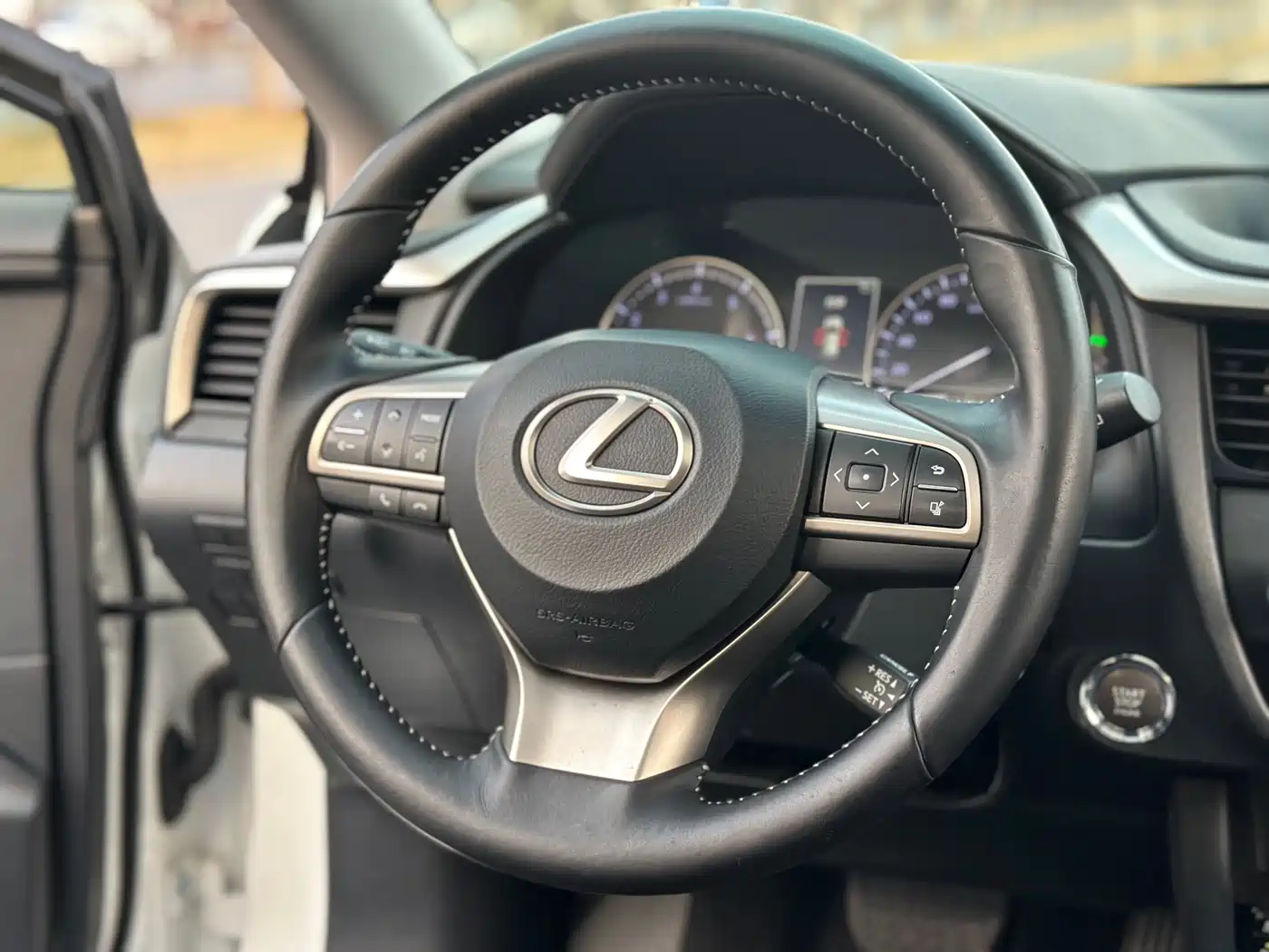 Lexus RX 2016 300 2WD Comfort Edition China V фото 10