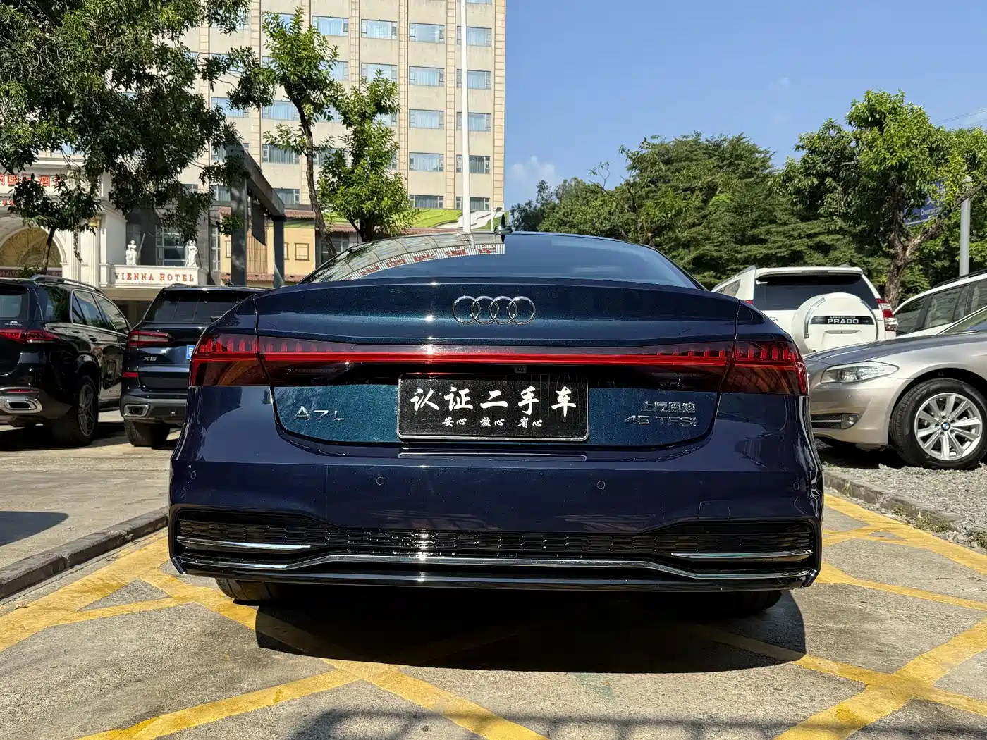 Audi A7L 2022 45 TFSI S-line Future Dream Edition фото 4