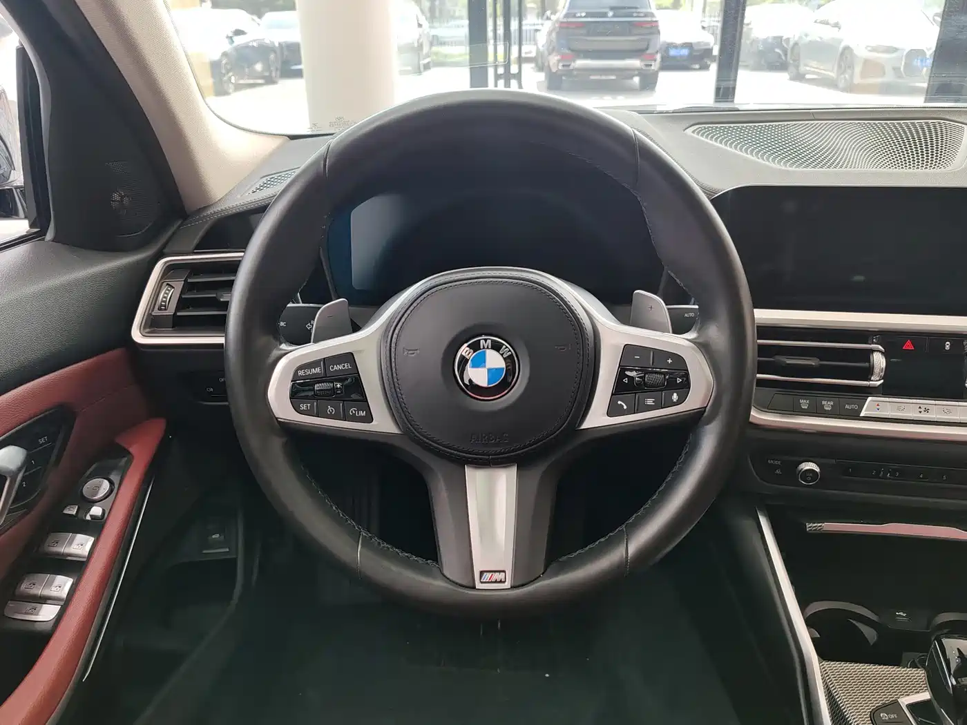 BMW 3 Series 2022 325Li M Sport Shadow Edition фото 12