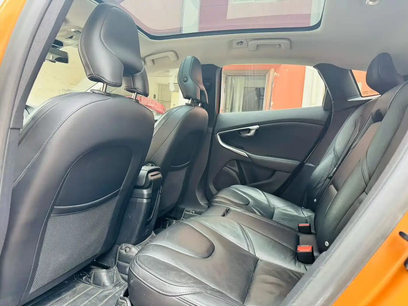 Volvo V40 2013 2013 T5 Prestige Edition