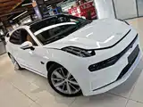 صورة 2 - ZEEKR 001