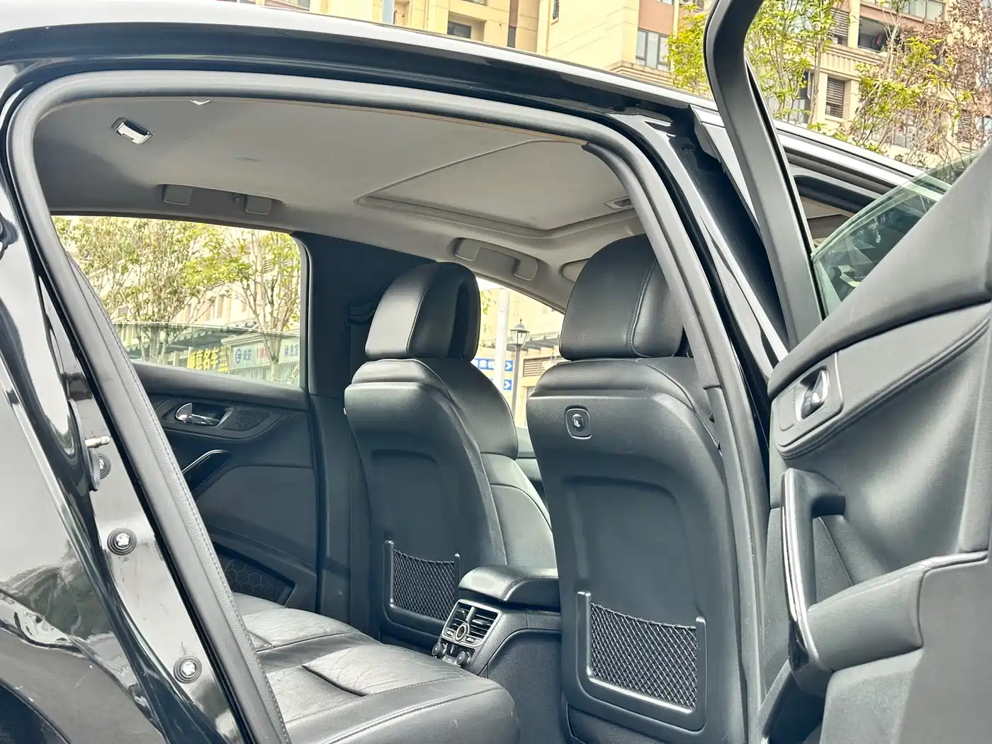 Peugeot 508 2013 2.3L Roland Garros Edition фото 26