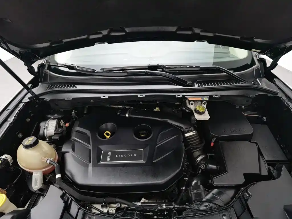 Lincoln MKC 2018 2017 2.0T 4WD Elegance Edition
